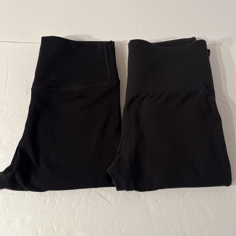 Lot Of 2 Womens Medium Black Leggings Old Navy Powerchill and Spanx